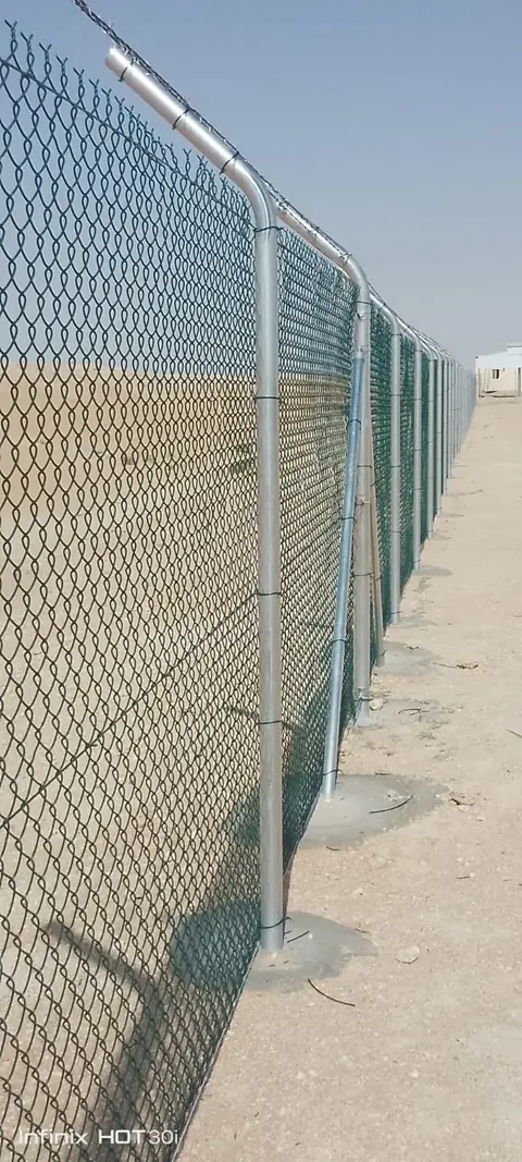 تنفيذ ممرات وبلاط خارجي للمجمعات السكنية