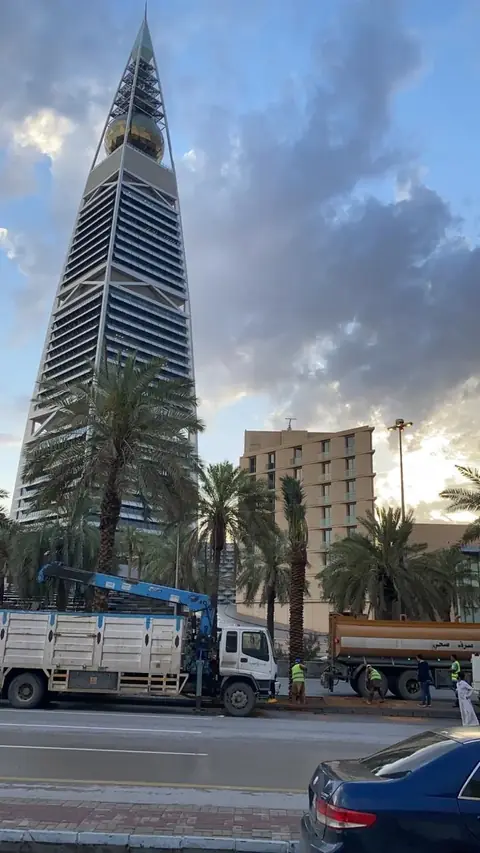 تركيب مؤقتات وتحكم بالري للمجمعات السكنية